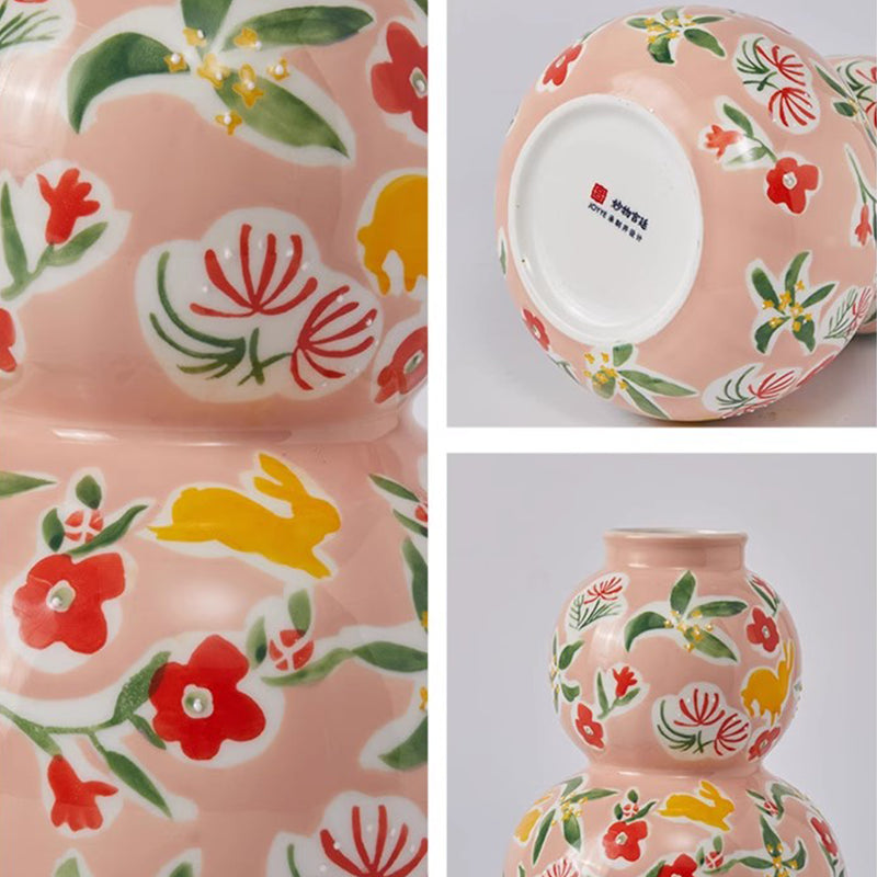 Gourd-Shaped Porcelain Vase