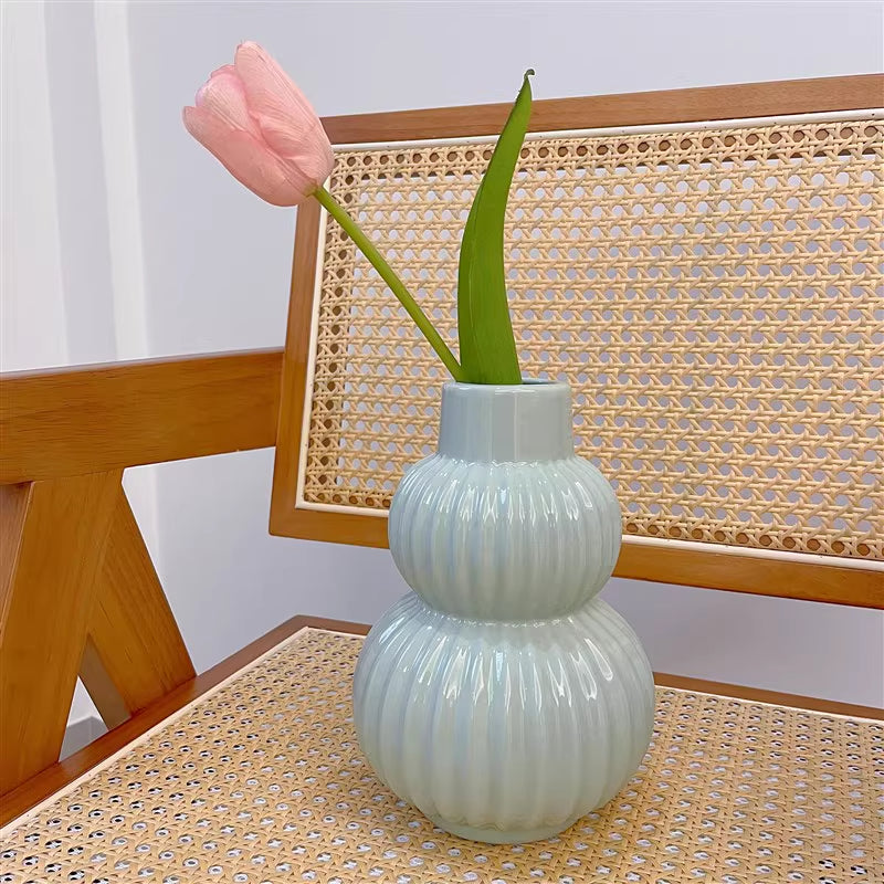 Modern Ribbed Ceramic Gourd Vase - 21cm Double Bulb Flower Vessel