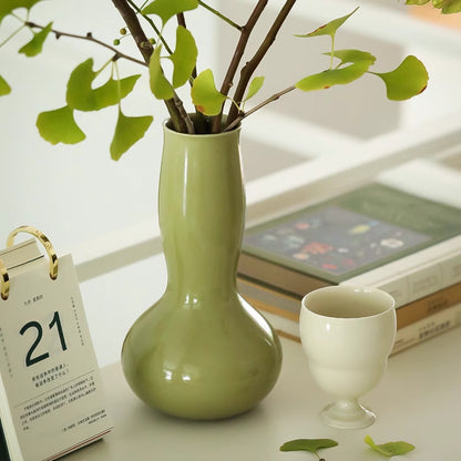 Modern Ceramic Gourd Vase - 10 Inch Glazed Flower Vessel for Home Decor