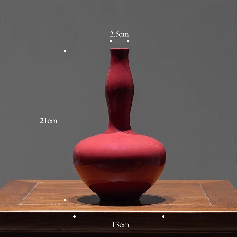 Vaso in ceramica smaltata rossa